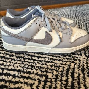 Nike Dunks - Light Gray and White